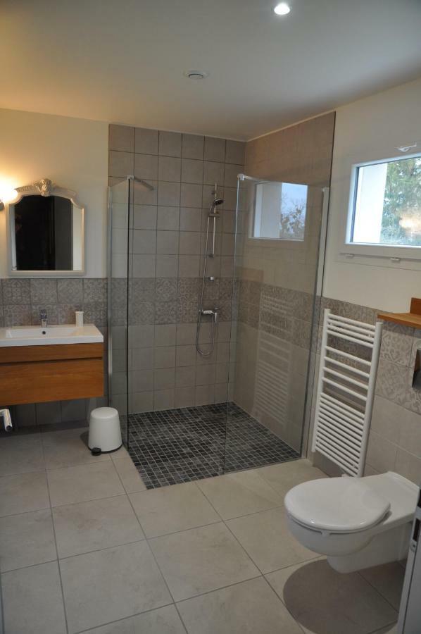 Hotel L'Atelier à Sainte-Marie-du-Lac-Nuisement Extérieur photo
