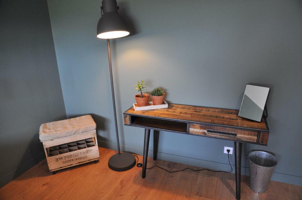 Hotel L'Atelier à Sainte-Marie-du-Lac-Nuisement Extérieur photo